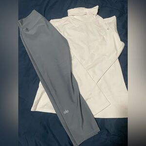 Like New Alo Size Large Work Out Set